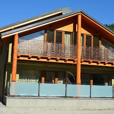 Horska Suchy Vrch Lodge Banská Bystrica